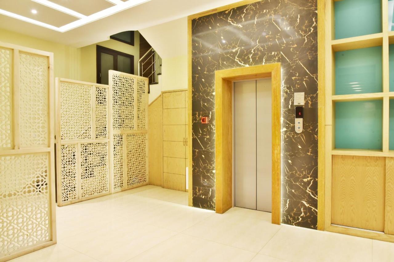 Hotel Amritsar International 2 Min Walk From Amritsar Bus Stand ภายนอก รูปภาพ