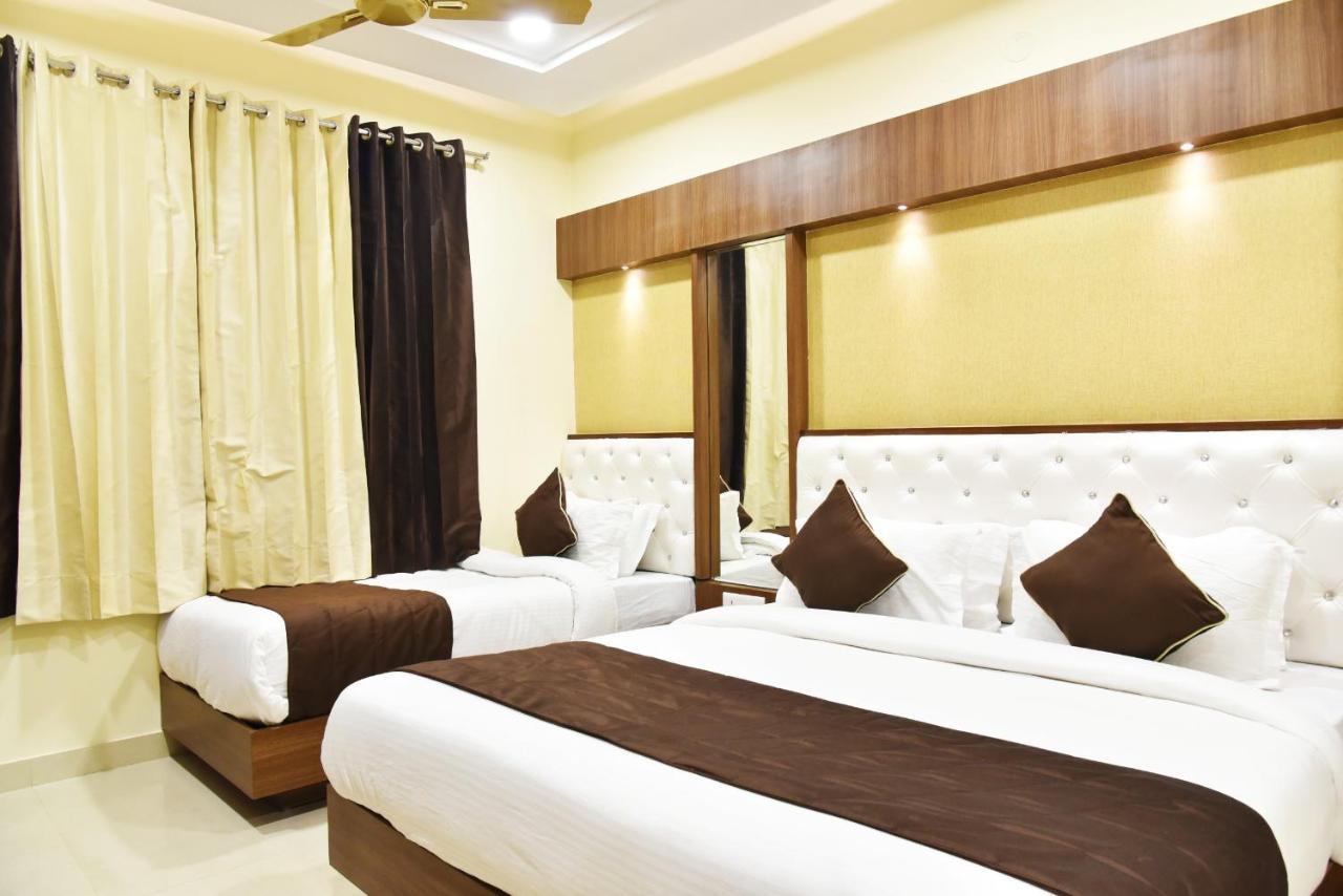 Hotel Amritsar International 2 Min Walk From Amritsar Bus Stand ภายนอก รูปภาพ