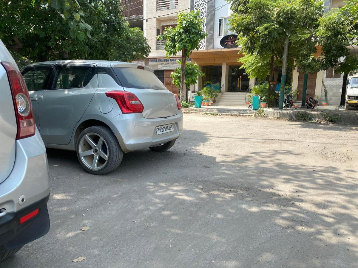 Hotel Amritsar International 2 Min Walk From Amritsar Bus Stand ภายนอก รูปภาพ